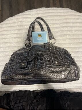 🖤 Kathy Van Zeeland Metallic Croc Embossed Satchel Bag 🖤